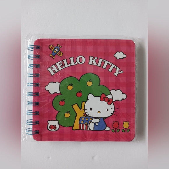 NWT Hello Kitty - Journal Bundle - Picture 5 of 6